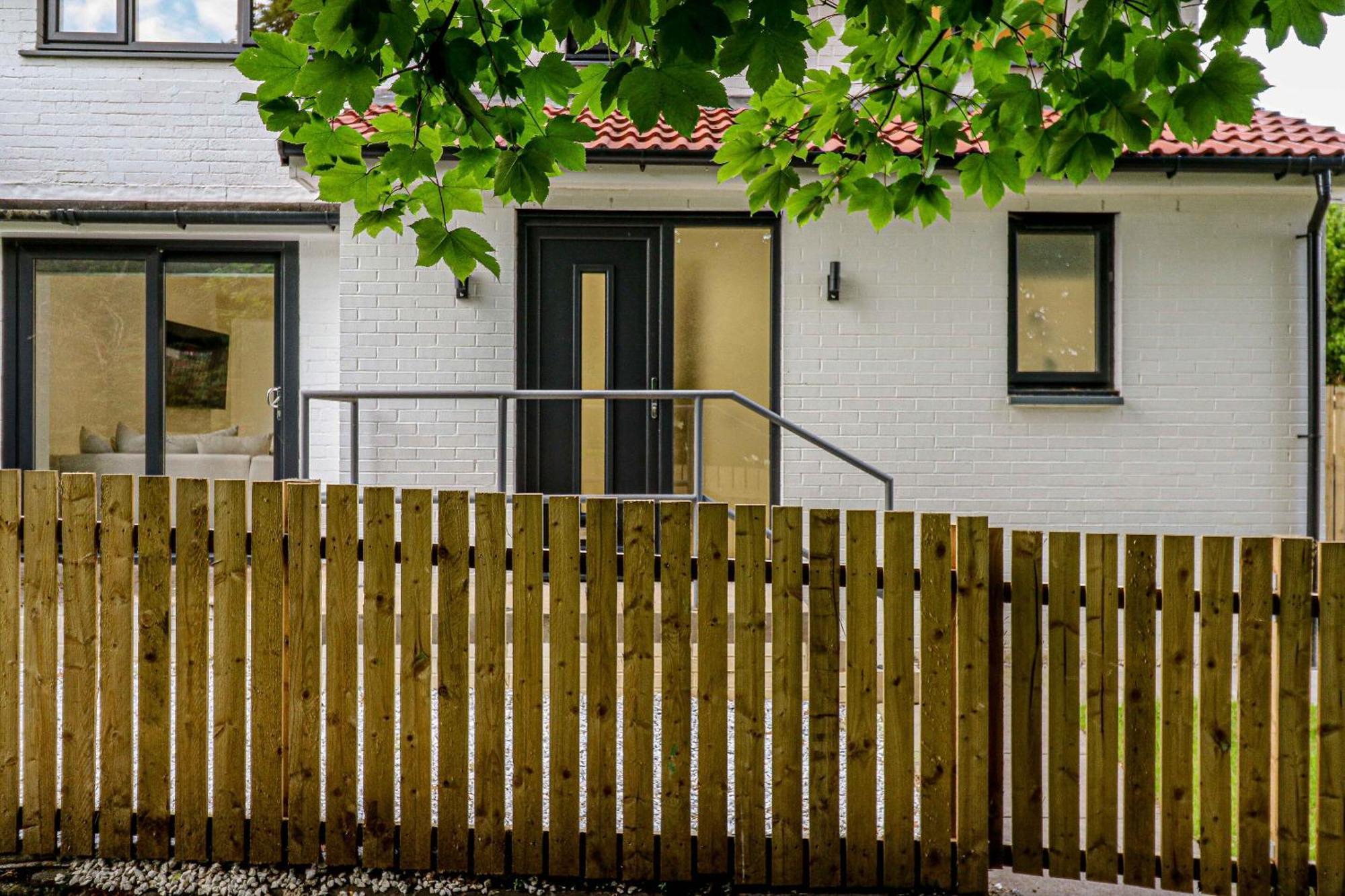 Wyndford Riverside House Glasgow Exteriör bild